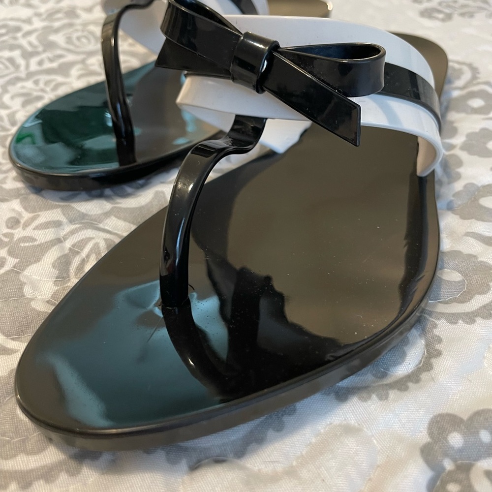 Melissa Sandals they smell like bubblegum - Picture 4 of 11